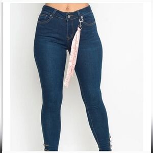 Skinny Blue Jeans Stretchy